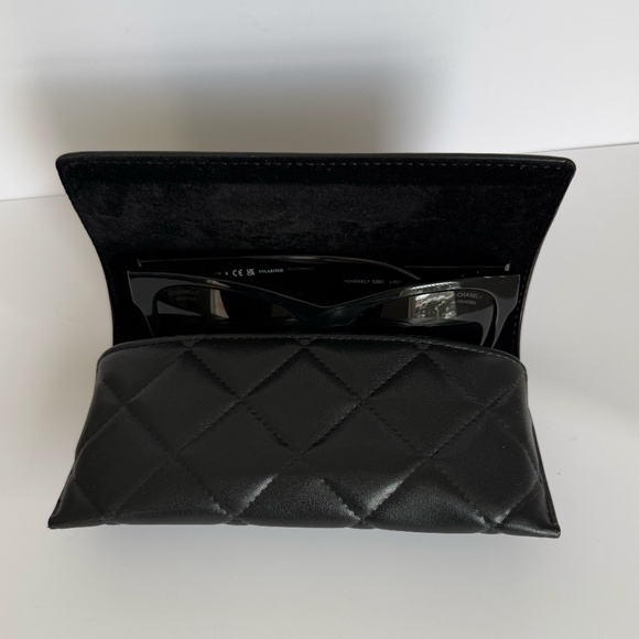 Chanel CC Polarized Black Authentic Luxury Brand Sunglasses - Picture 10 of 12